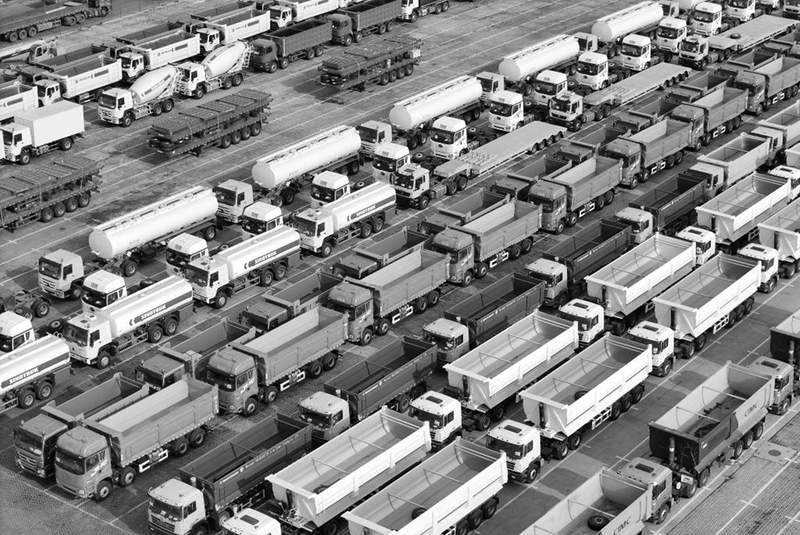 前11个月货物贸易进出口同比增长4.9%