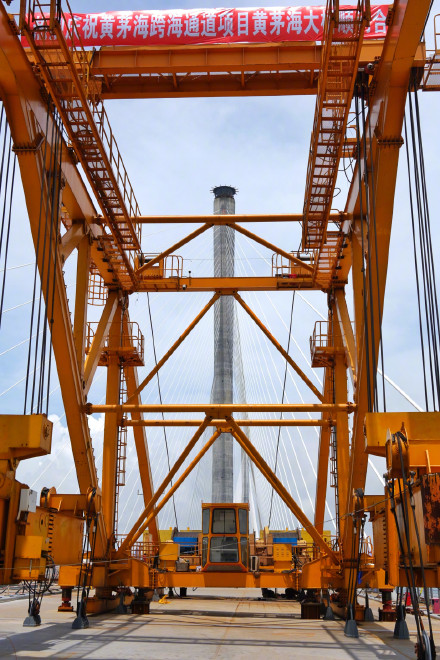 国家重大工程黄茅海跨海通道正式通车