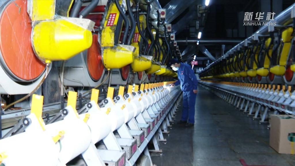 生产铆足劲 打好年度“收官战”——山东济南企业生产一线见闻