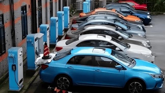 11月份国家铁路日均装车超19.4万车 创历史新高