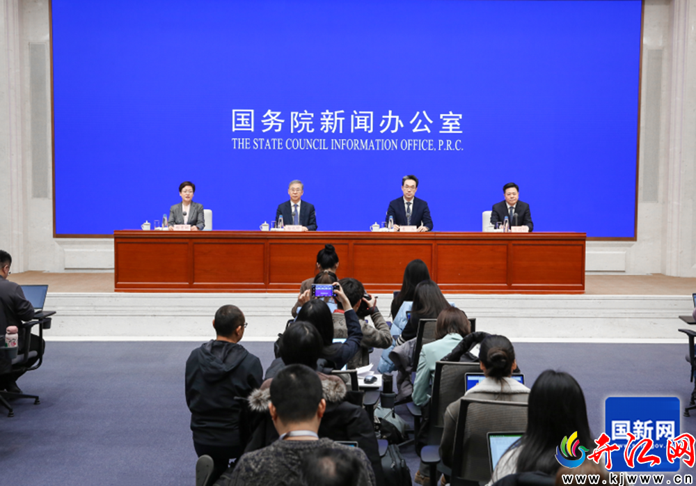 年内扩内需政策思路明晰 “两新”补贴扩围至数码产品