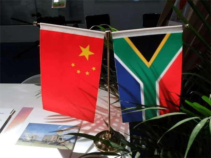 中方欢迎并热烈祝贺印尼成为金砖正式成员