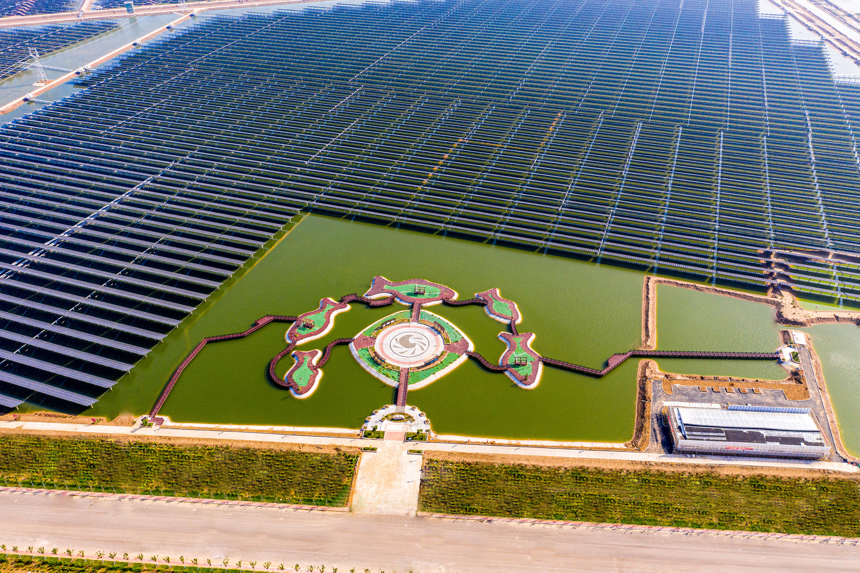 绿色金融助力美丽中国建设 首批6家企业获超130亿元融资