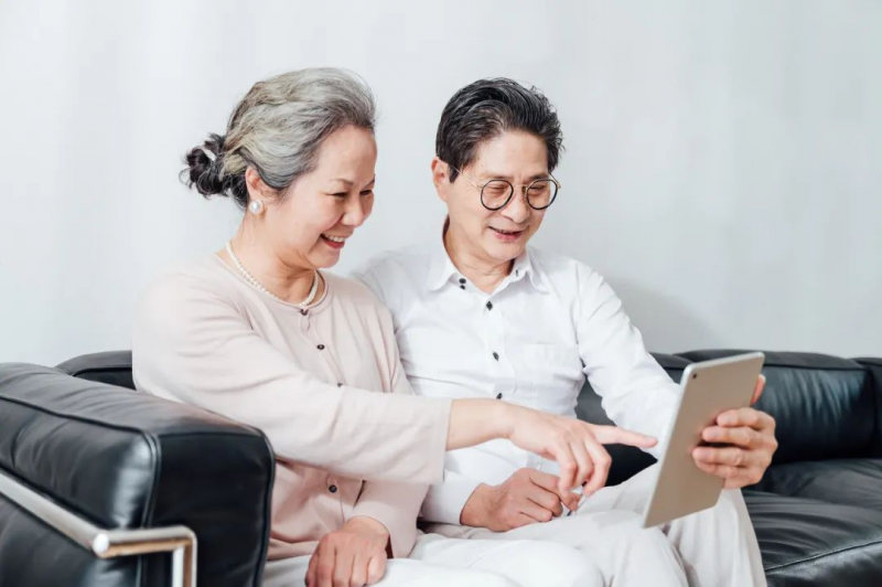 陈文辉：养老金融将有力促进现代产业体系建设