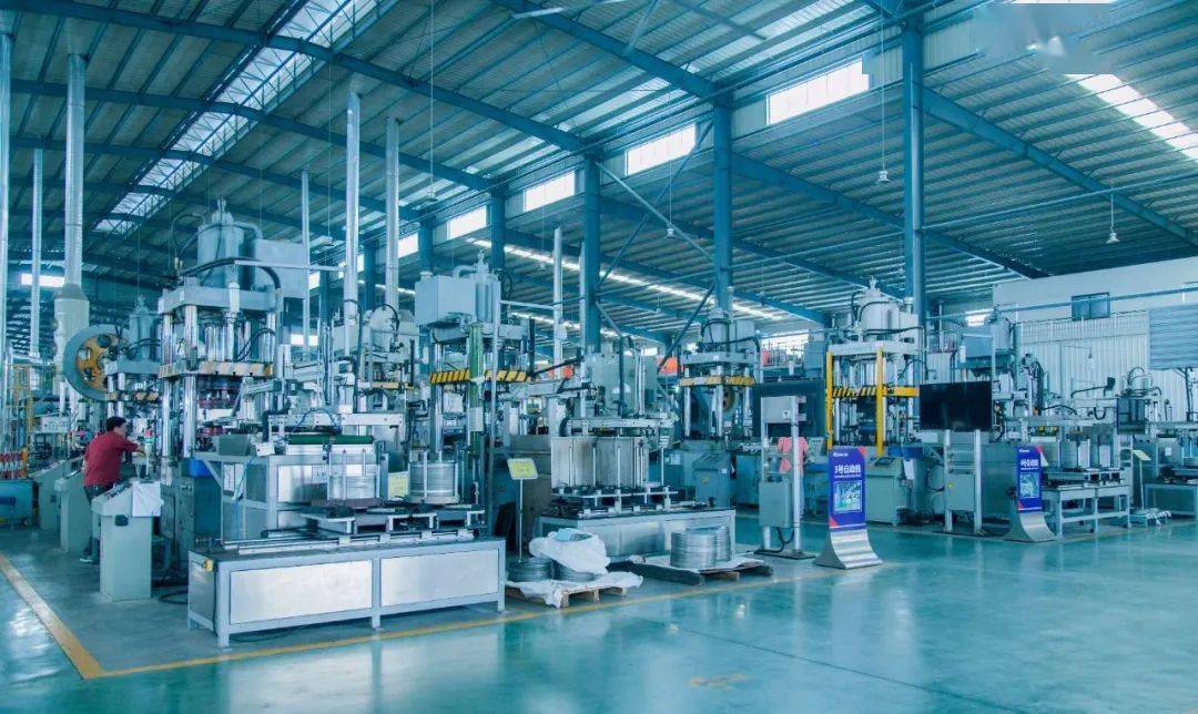 东鹏控股：聚焦陶瓷主业 2024年预计净利润3.03亿元-4.11亿元