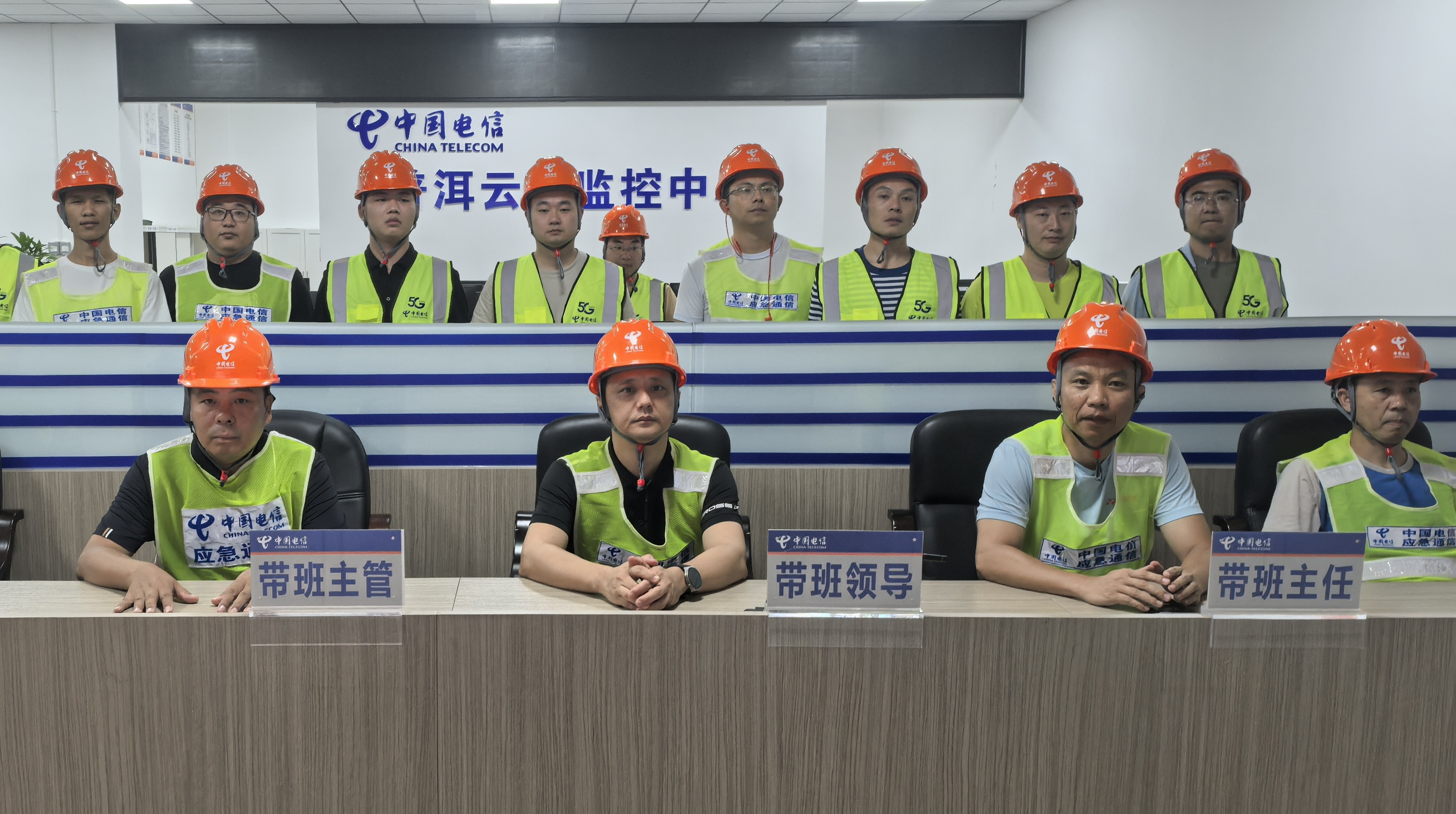 工信部：三家基础电信企业全面接入DeepSeek