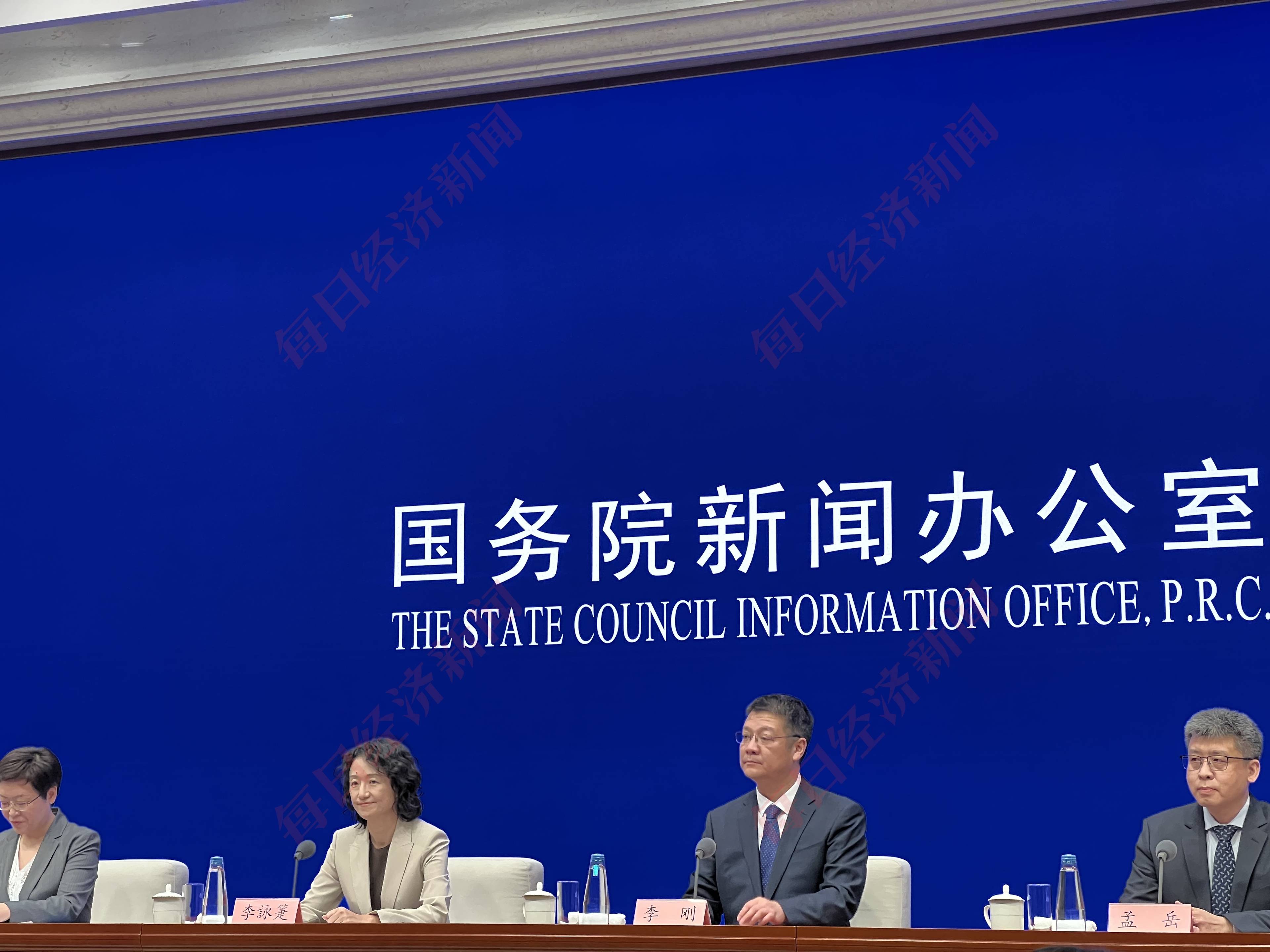 2025年稳外资行动方案提出:引导更多优质外资长期投资我国上市公司