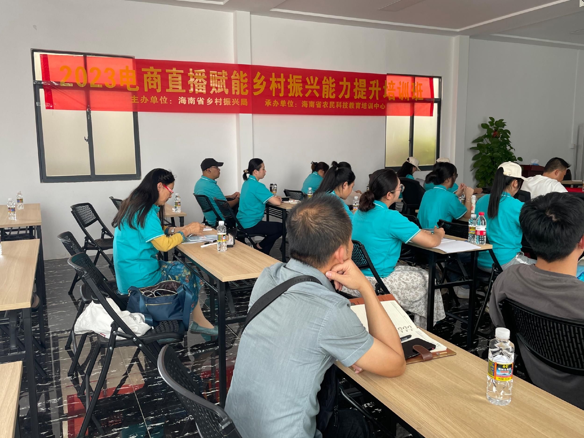 财经聚焦|乡村新店见证乡村发展新活力