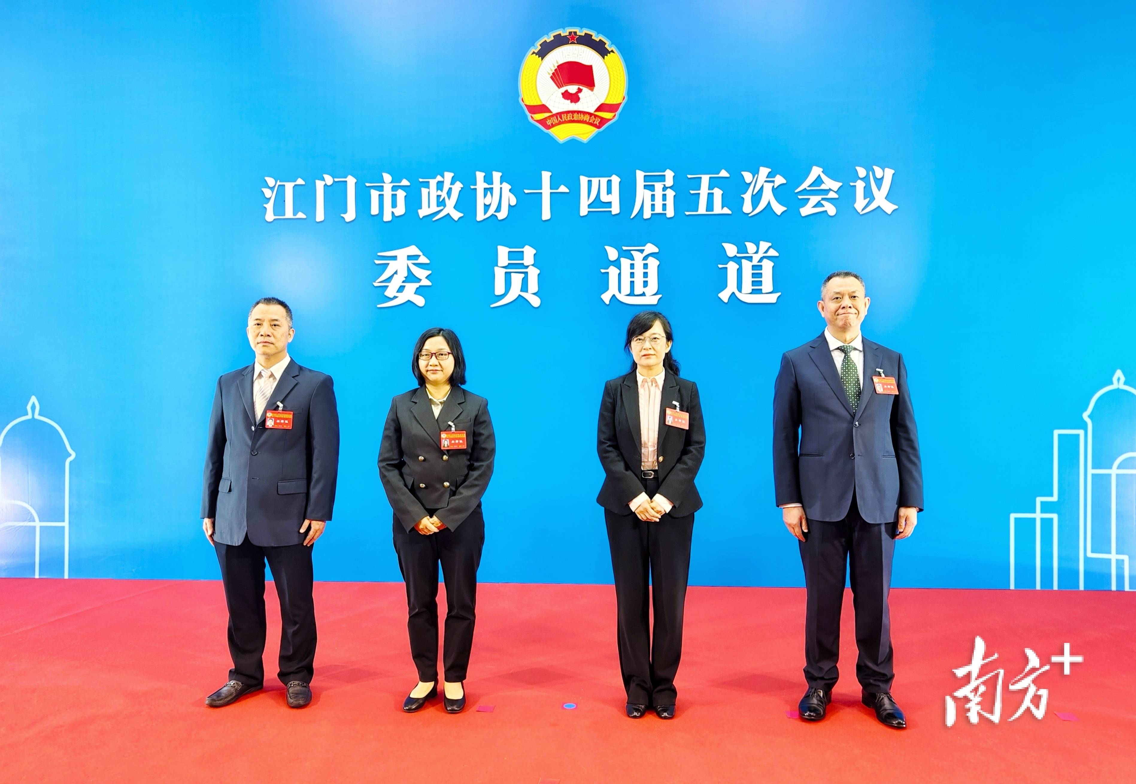 两会·港澳台丨勇立潮头写新篇——港澳代表委员谈推动粤港澳大湾区建设更上层楼