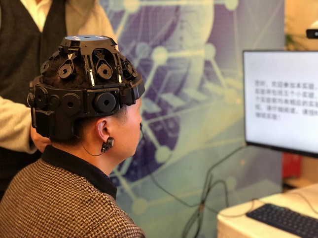 我国科学家成功构建微米级脑机接口三维多模态图谱