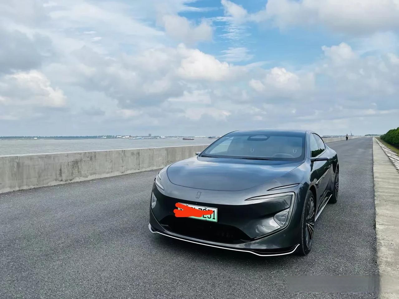 智驾险：从“附加”到“标配”还有多远