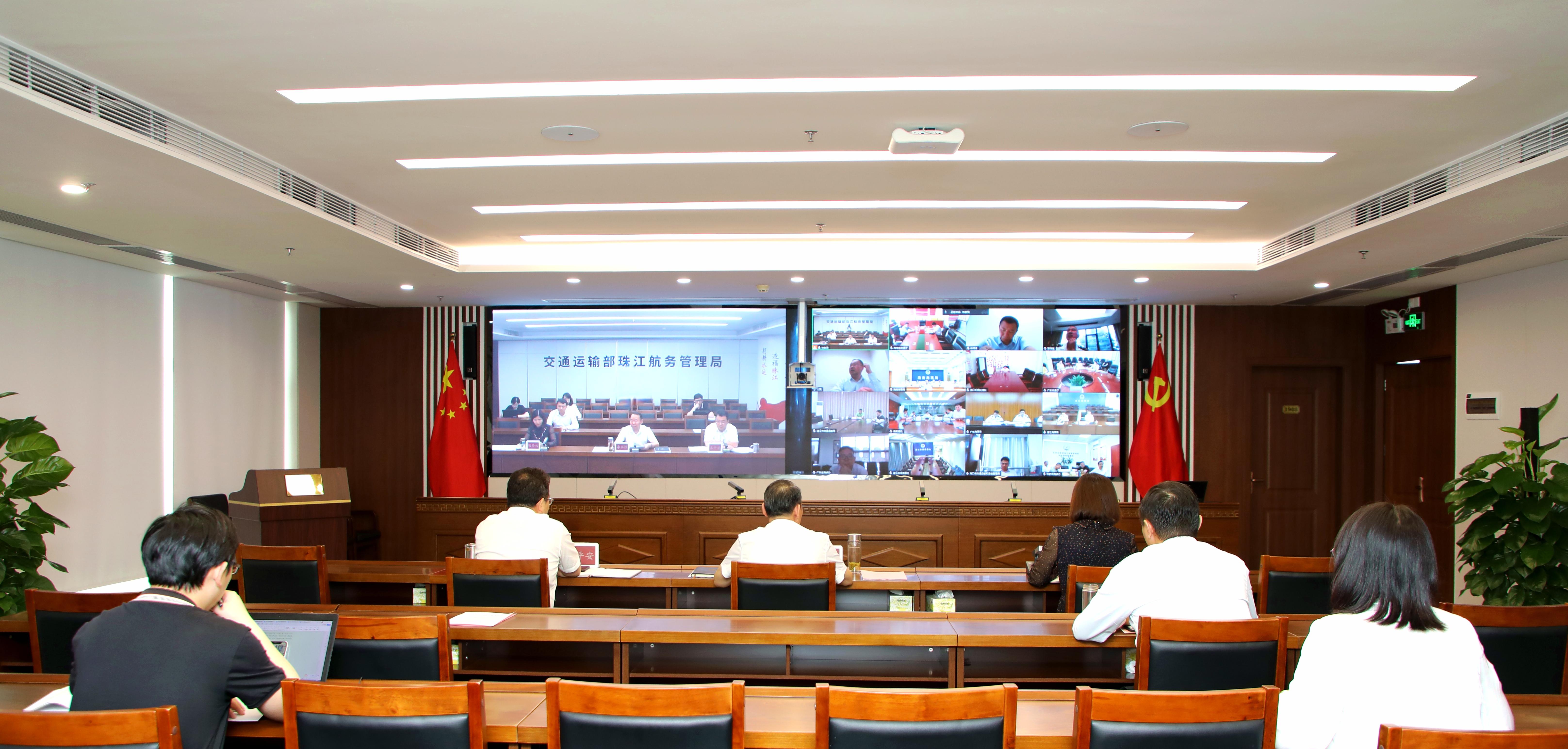 “五一”假期预计日均215万人次出入境