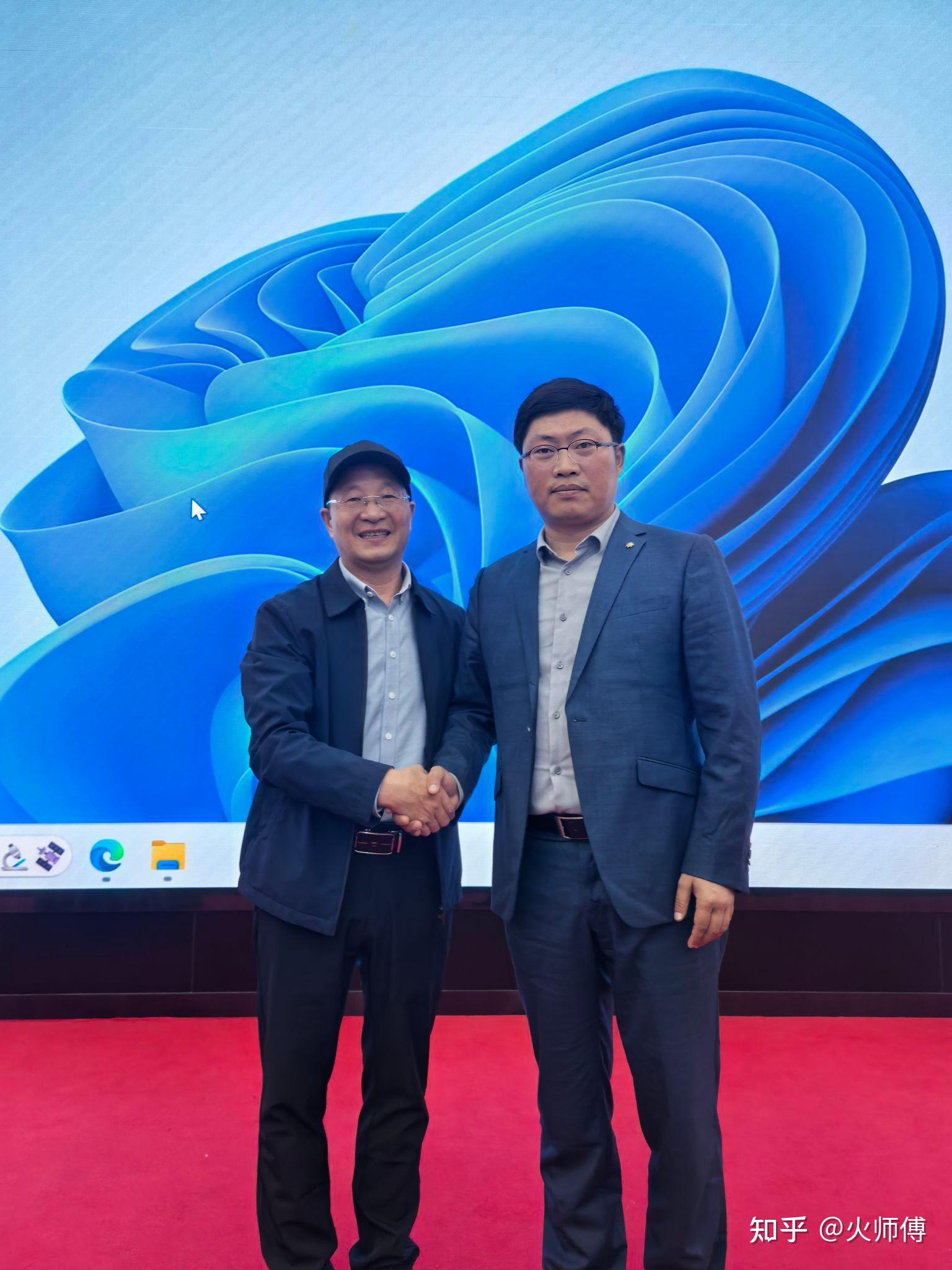 中阿合作论坛第十一届企业家大会暨第九届投资研讨会在海口举办