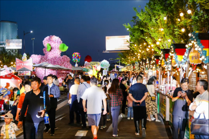 长线游、县域游、主题游等持续升温 假期文旅市场供需两旺