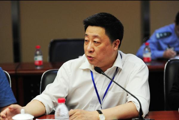 东海证券两名高管辞职