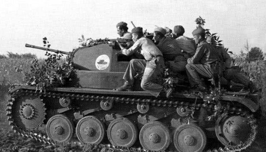 新华社权威快报｜中国人民抗日战争暨世界反法西斯战争胜利80周年纪念活动标识发布