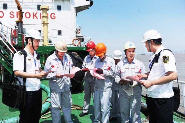 前7个月外贸运行向上向好