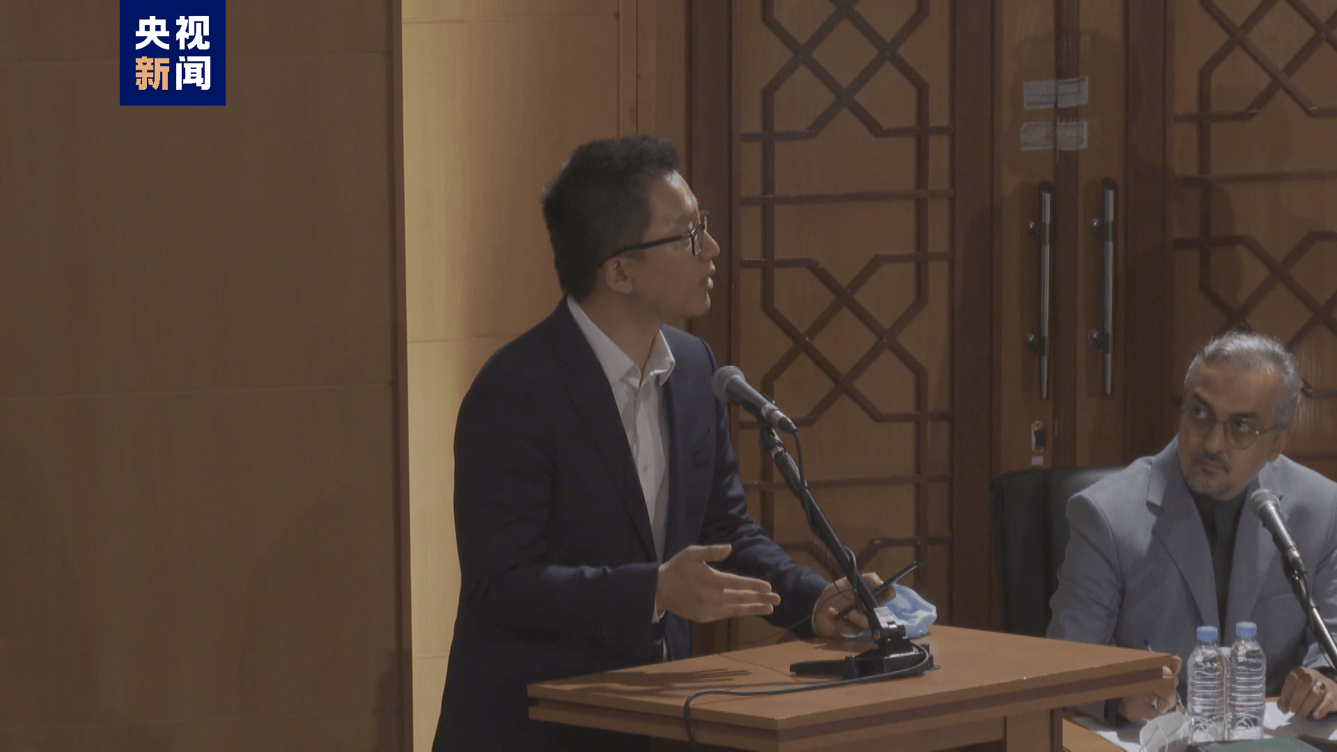 记者手记丨从日内瓦到伦敦，朝着对话合作相向而行