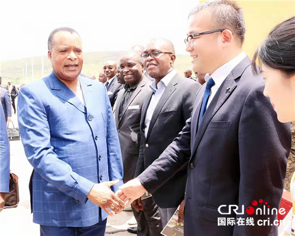 习近平同刚果（布）总统萨苏分别向中非合作论坛成果落实协调人部长级会议致贺信