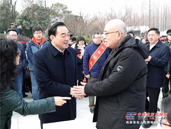 徐工集团：紧急调配设备人员支持榕江