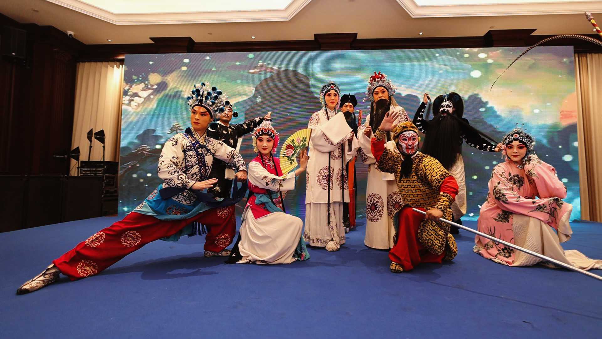 上海合作组织成员国将打造更多优秀文化和旅游项目