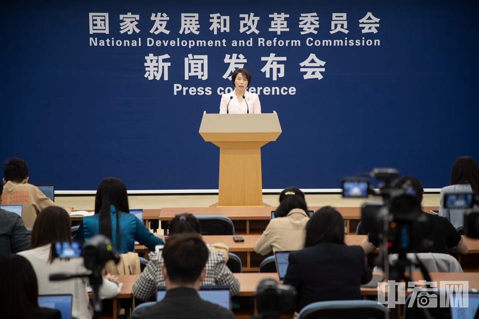 国际纵横谈丨搭建文明互鉴之桥 凝聚发展进步合力
