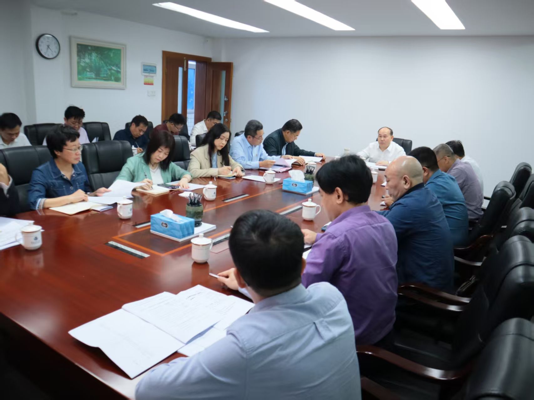 深刻把握、主动适应形势变化——深入贯彻落实中央城市工作会议精神述评之二