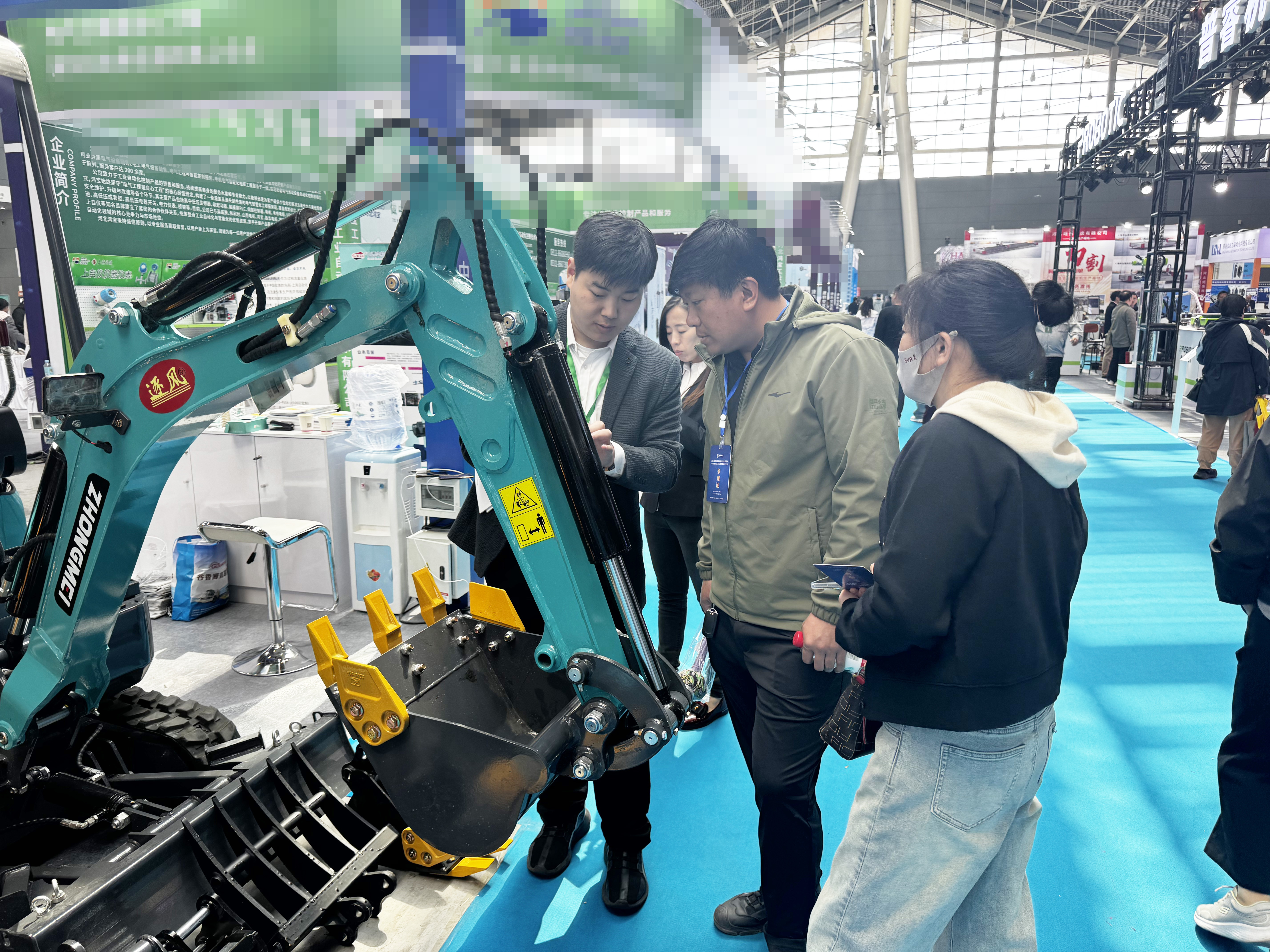 山东重工集团：旗下五家公司携全系列矿山设备亮相印尼展会