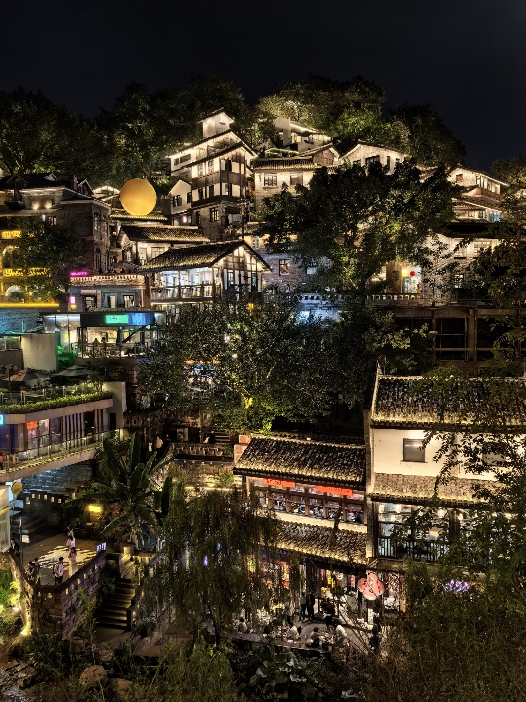 打卡山城“慢生活” 解锁重庆休闲消费新潮流