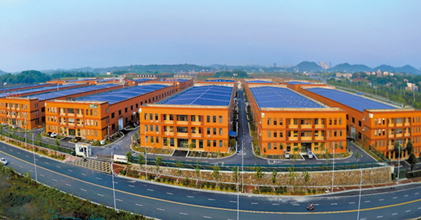 有限空间“孵化”无限未来——从2025“顶孵”大会感受上海科创脉动