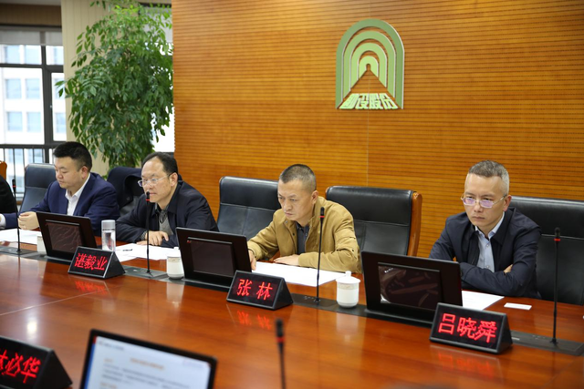 南京医药与广药白云山签署战略投资协议