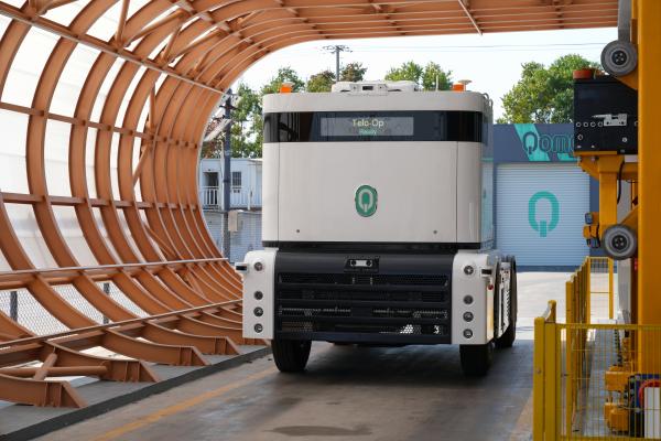 ​克莱特荣获“2024年度金牛小巨人奖”