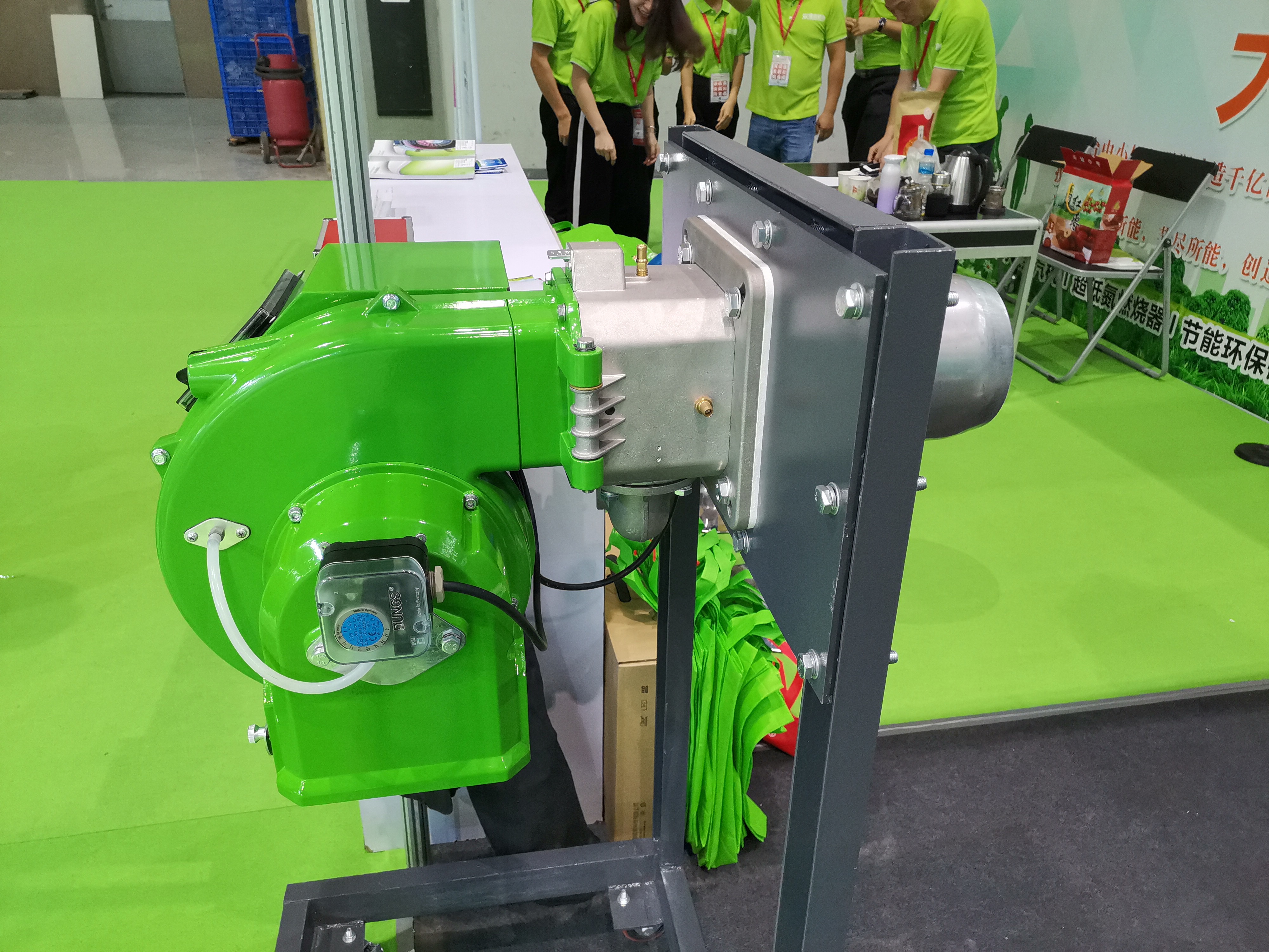 中远海能：携手全球合作伙伴打造安全、高效、绿色、智慧的能源航运新格局