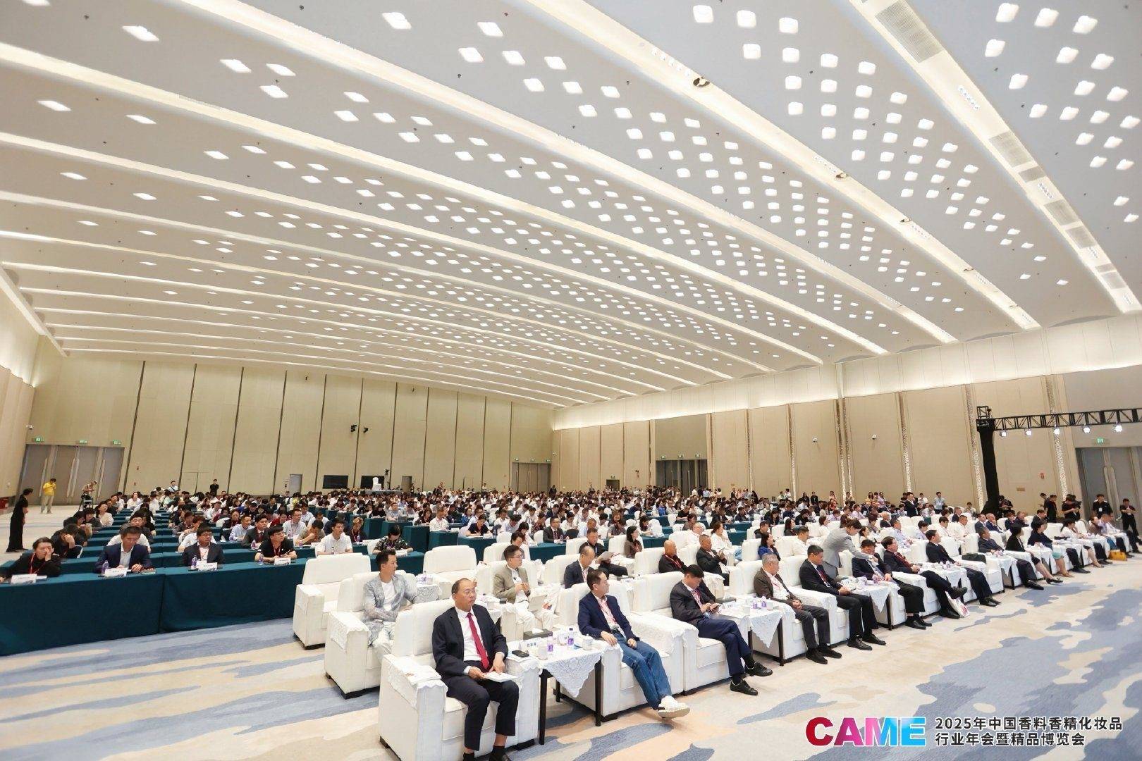 中国经济圆桌会丨专家：进博会彰显磁吸力贵在“稀缺”