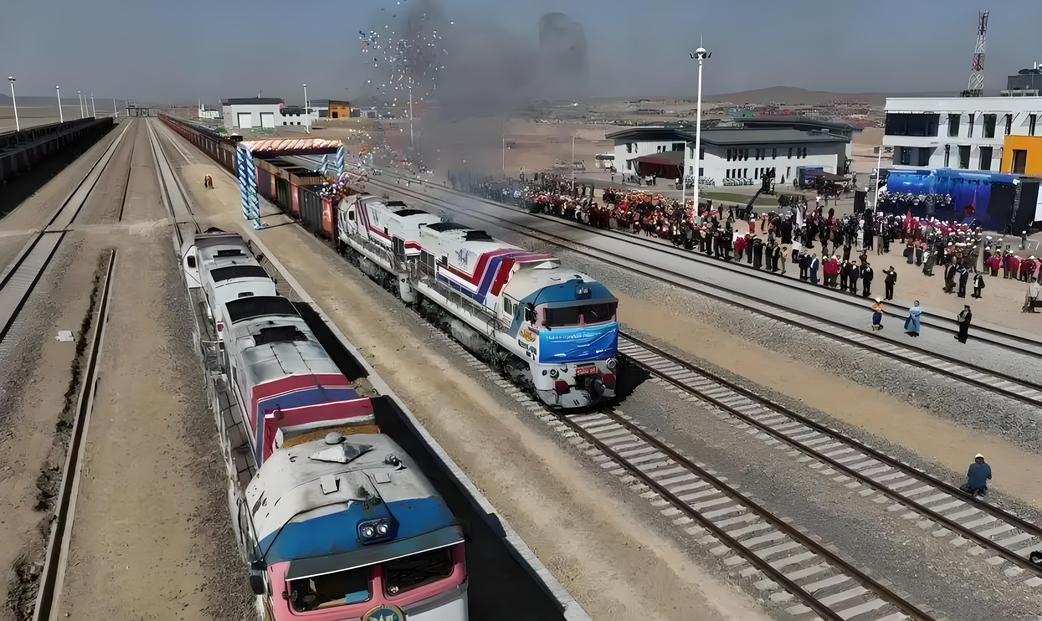 西部陆海新通道跨境公路班车今年前10月货值同比增长4.5倍