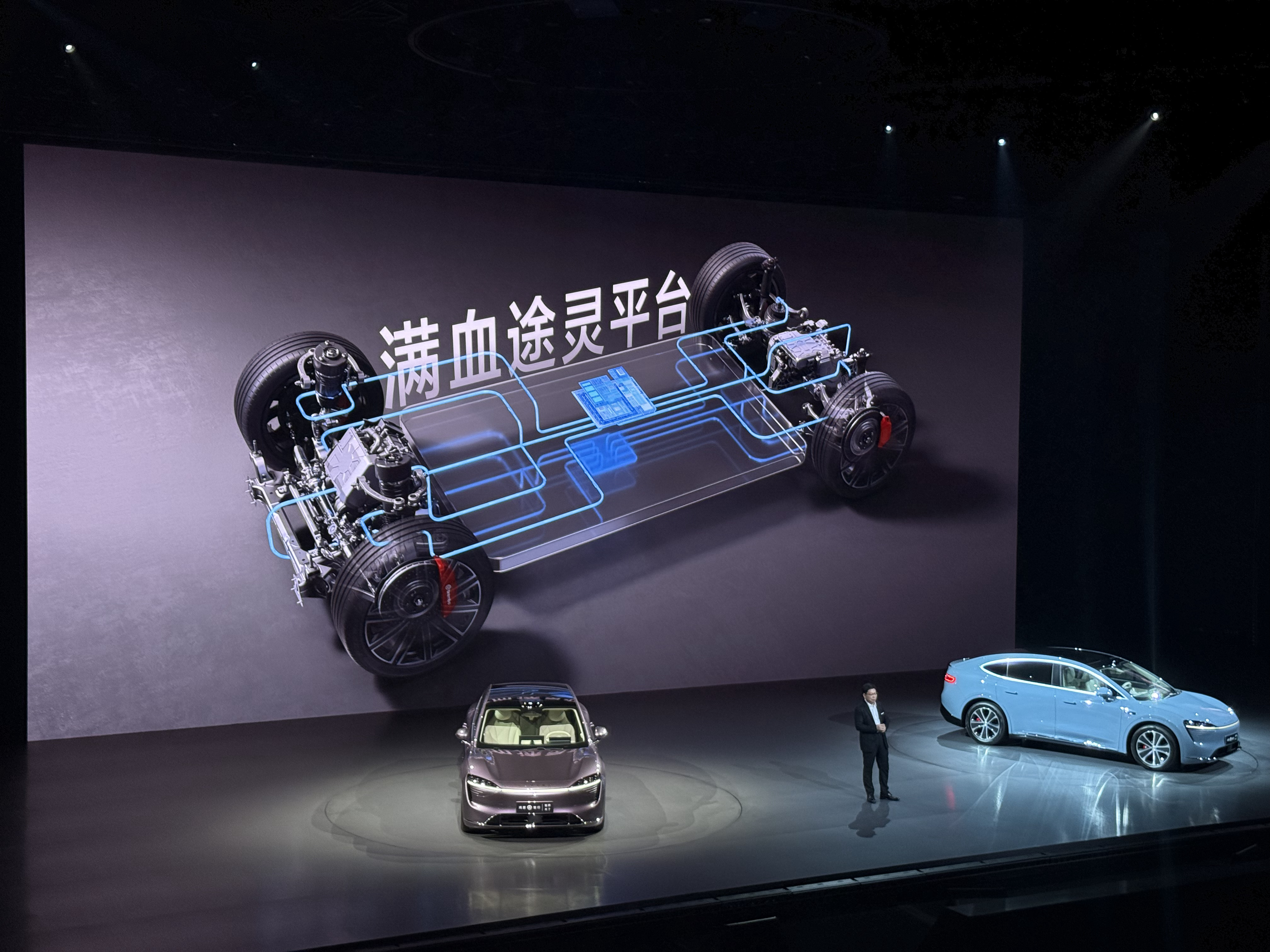 如祺出行“Robotaxi+”亮相广州车展 以运营为底座加速自动驾驶技术量产应用