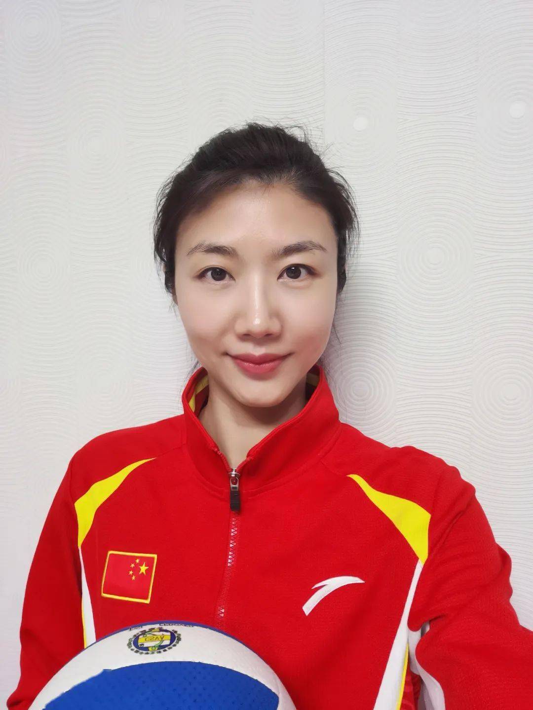 中环新能源董事长余竹云当选中国光彩事业促进会常务理事