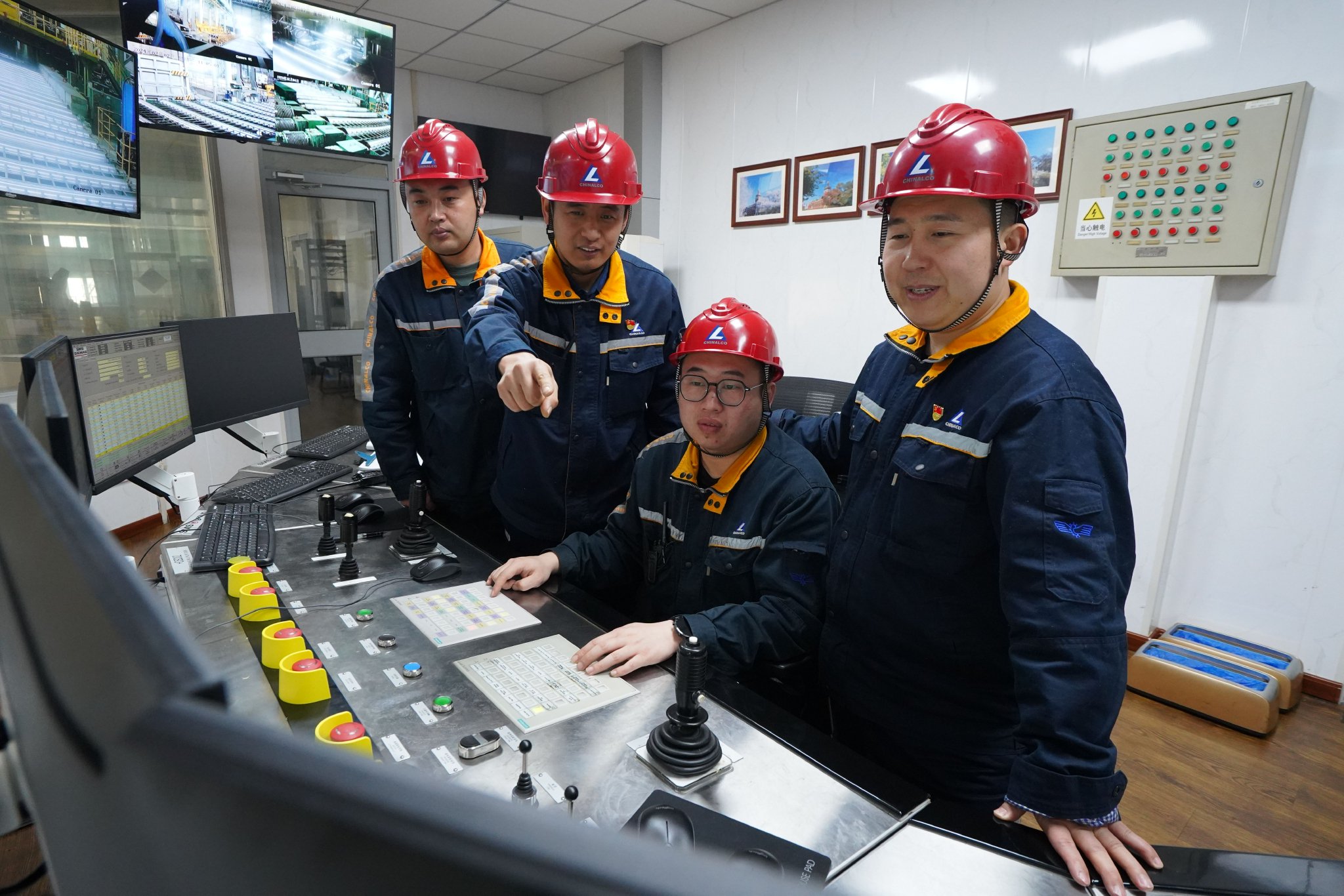 四中全会精神解读·市场最前沿丨从“流水线”到“定制线”，纺织行业迎来数智蝶变