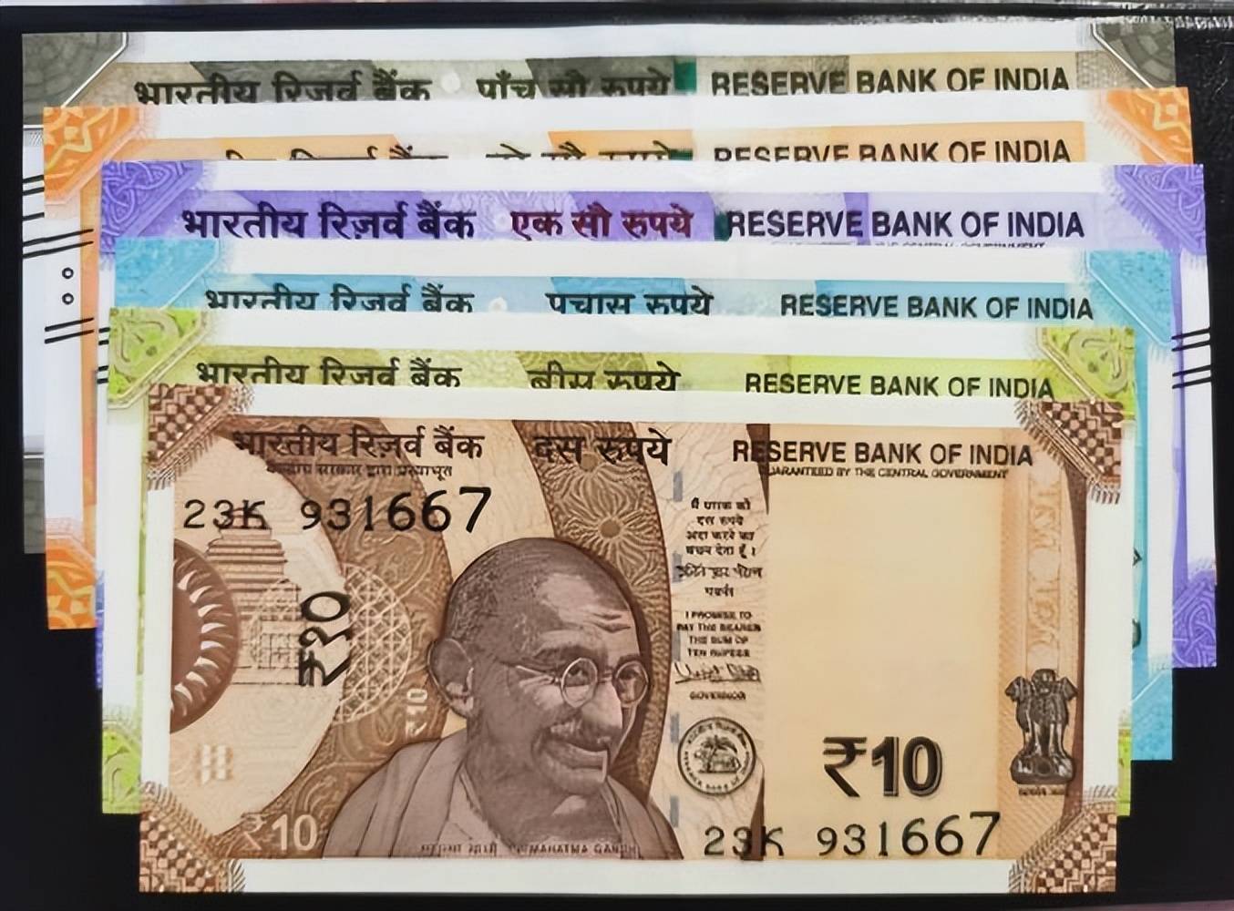 外媒称印度央行允许卢比贬值