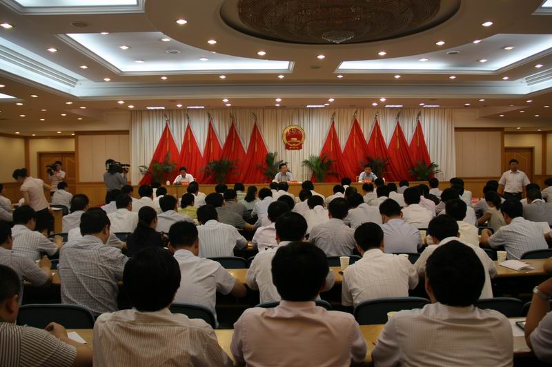 推动“双新”融合 筑牢现代化产业体系根基