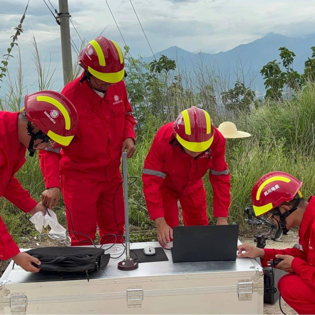 国家防减救灾委部署应对低温雨雪冰冻及雪灾应急救援力量准备工作