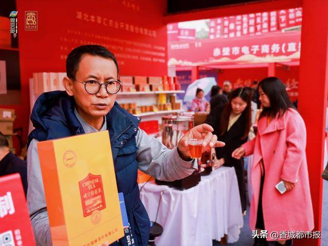 2025证券业破浪前行：从“千行一面”驶向“百花齐放”