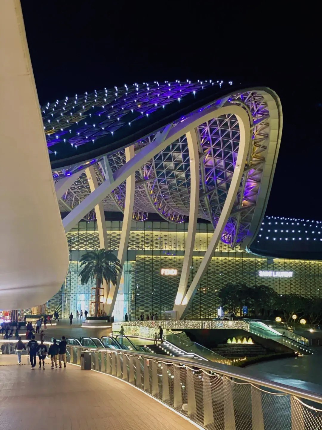 离岛免税购物火爆显示海南国际旅游消费中心活力