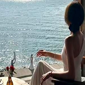 传统消费正淡出公募十大重仓股 何处寻觅新的“长坡厚雪”