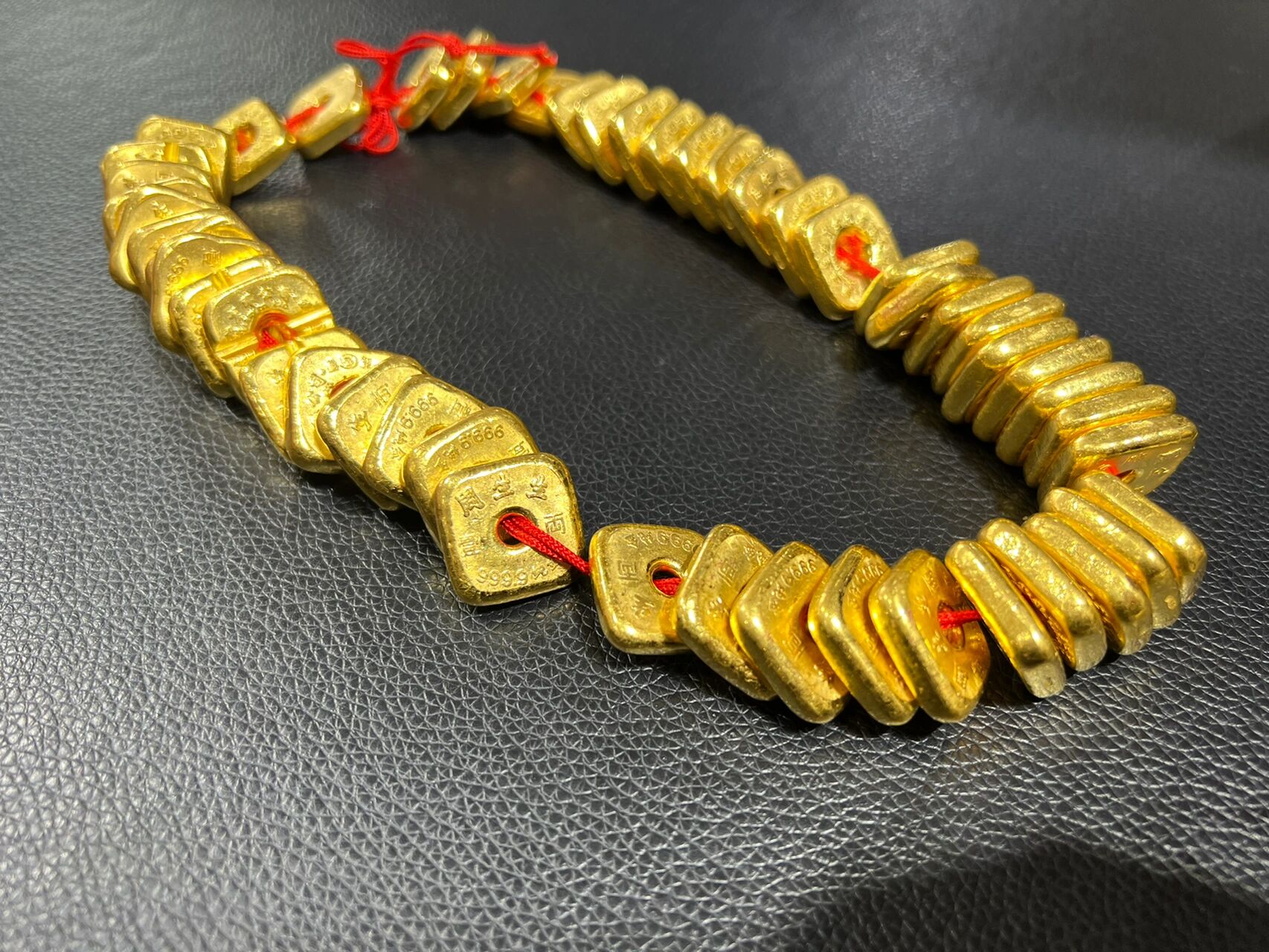 香港首只可兑换实物黄金ETF挂牌