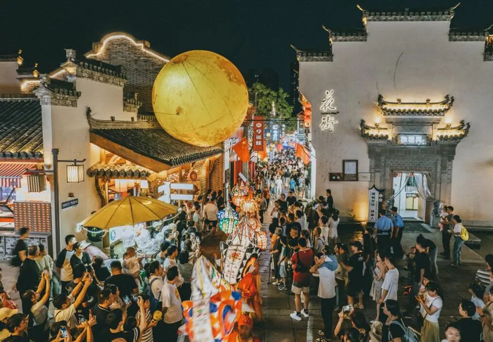 人文经济激活消费新动能丨古街“活”起来：塞上老街书写文旅消费新故事