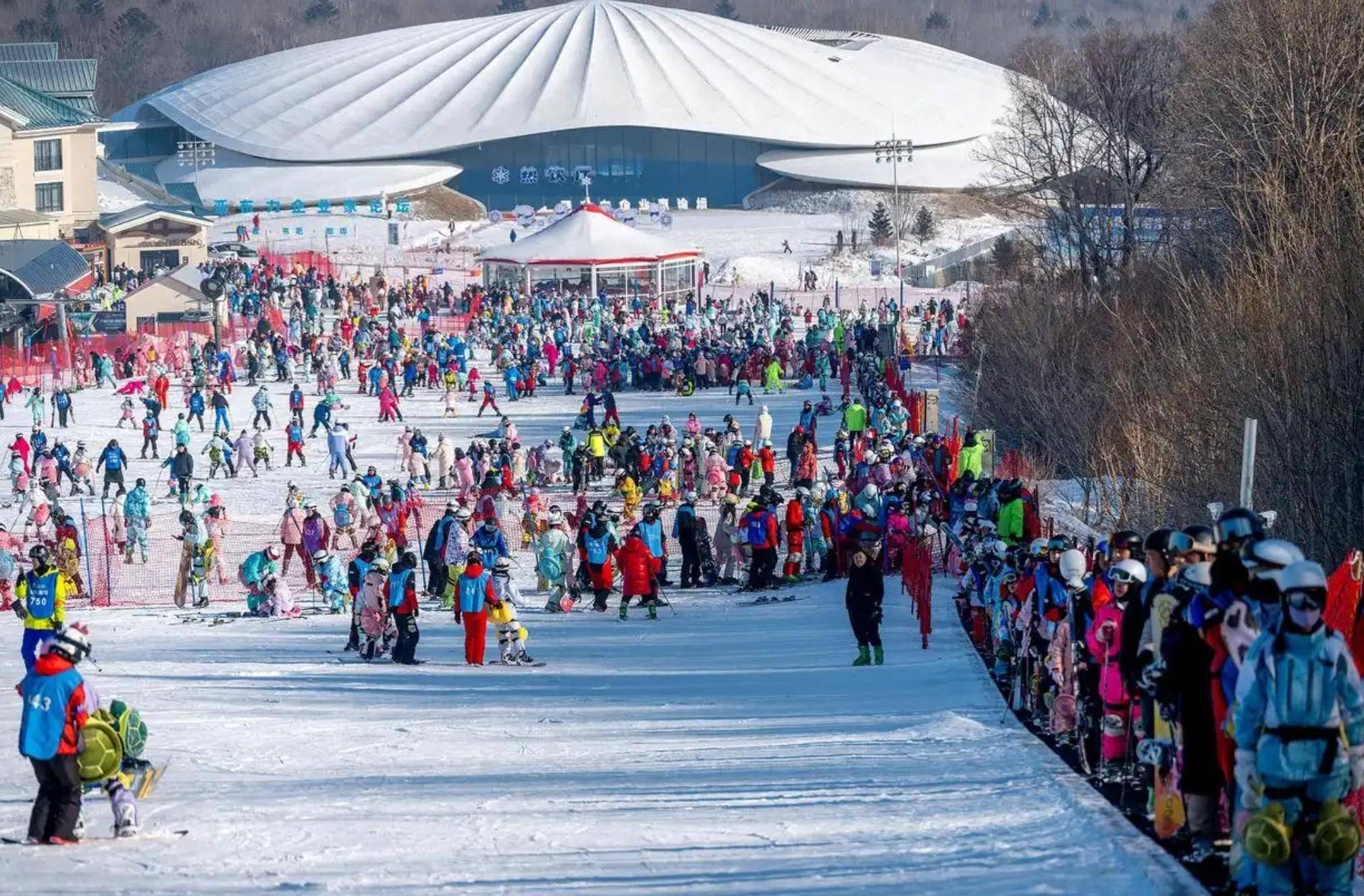 东北释放冰雪经济“热动能”