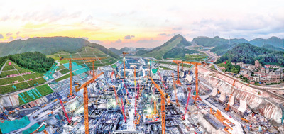 新春走基层·大国工程新春看攻坚｜秦巴山区，西康高铁筑路忙