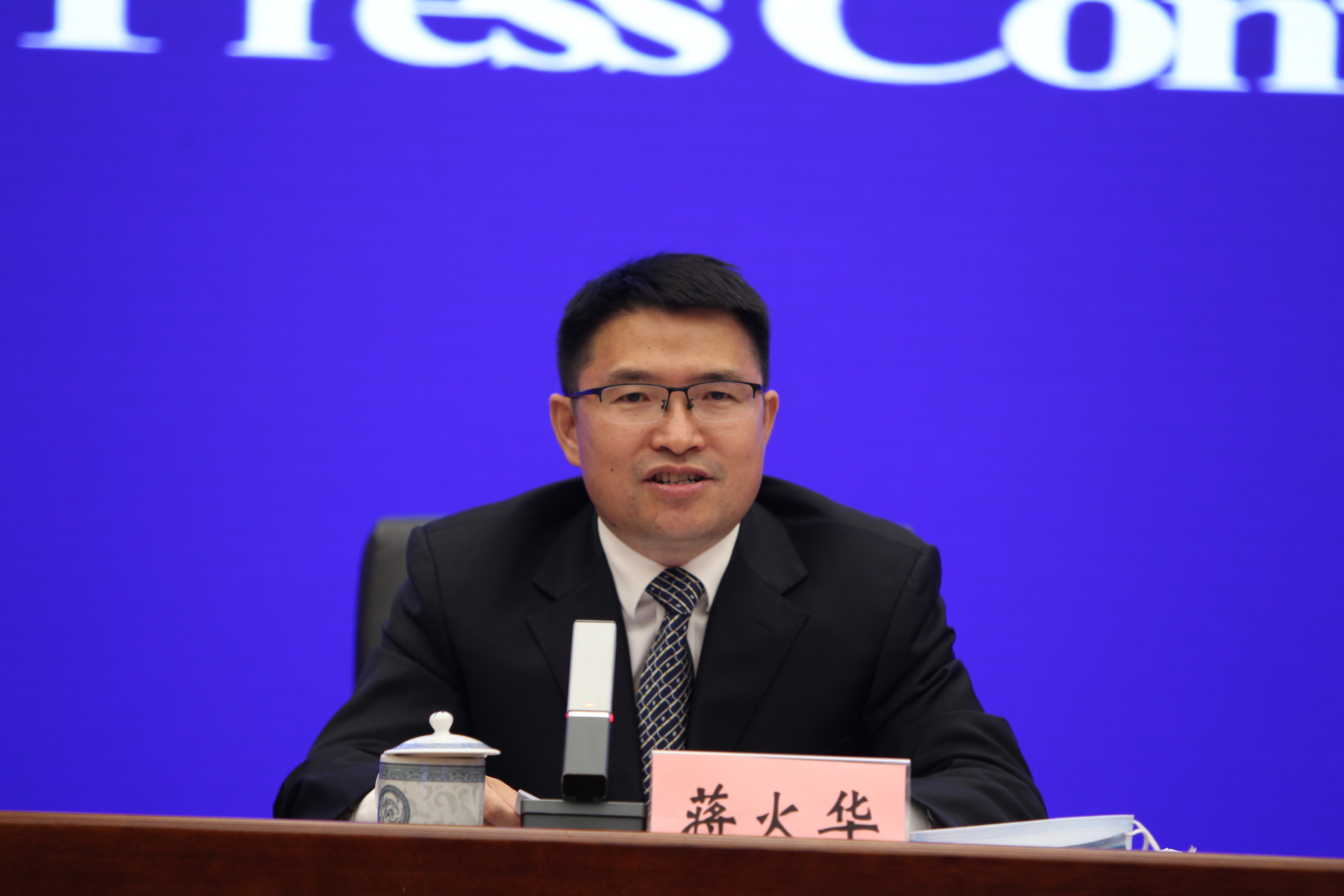 国家统计局城市司首席统计师董莉娟解读2026年1月份CPI和PPI数据