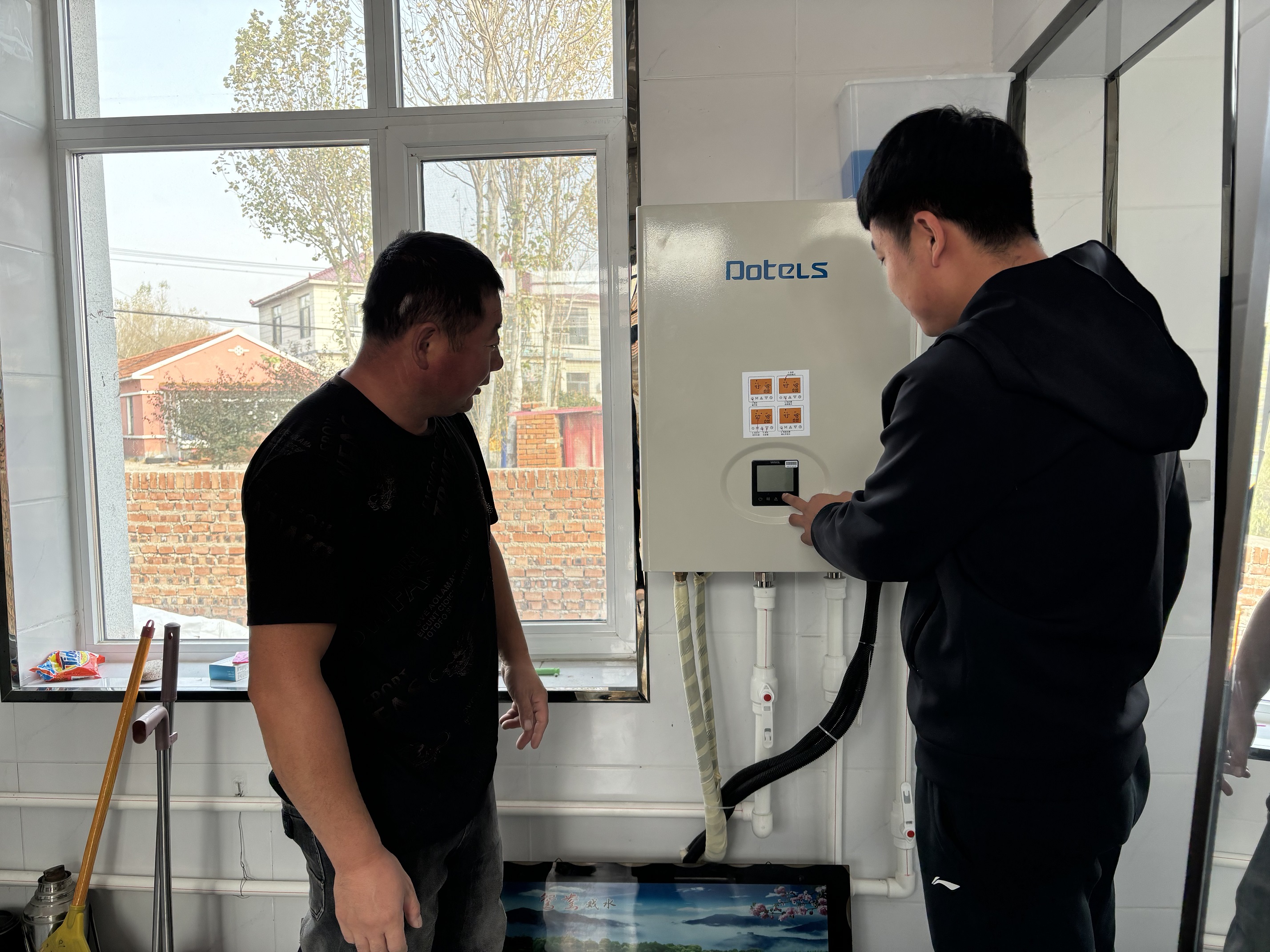 政企协同发力 释放中国主动开放市场积极信号